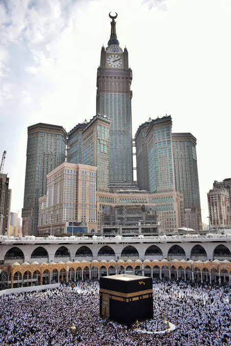 15 Days Near Haram Umrah Package